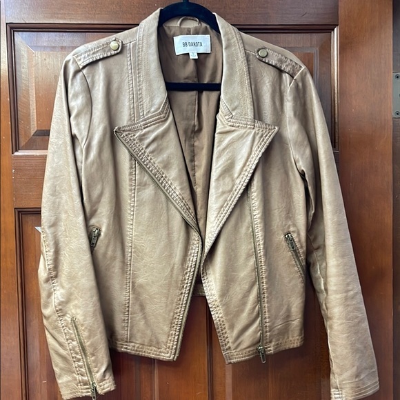BB DAKOTA VEGAN LEATHER MOTO JACKET SMALL - Picture 1 of 4